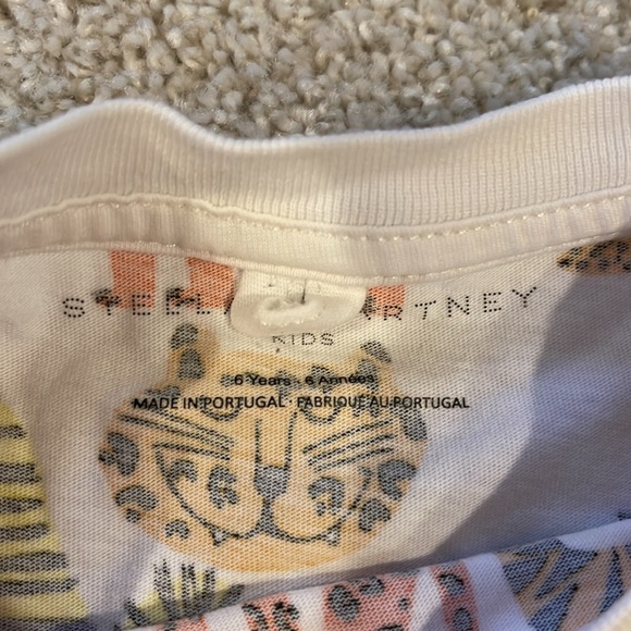 Stella McCartney Kids Animal Print Tee shirt, size 6 - Picture 3 of 4